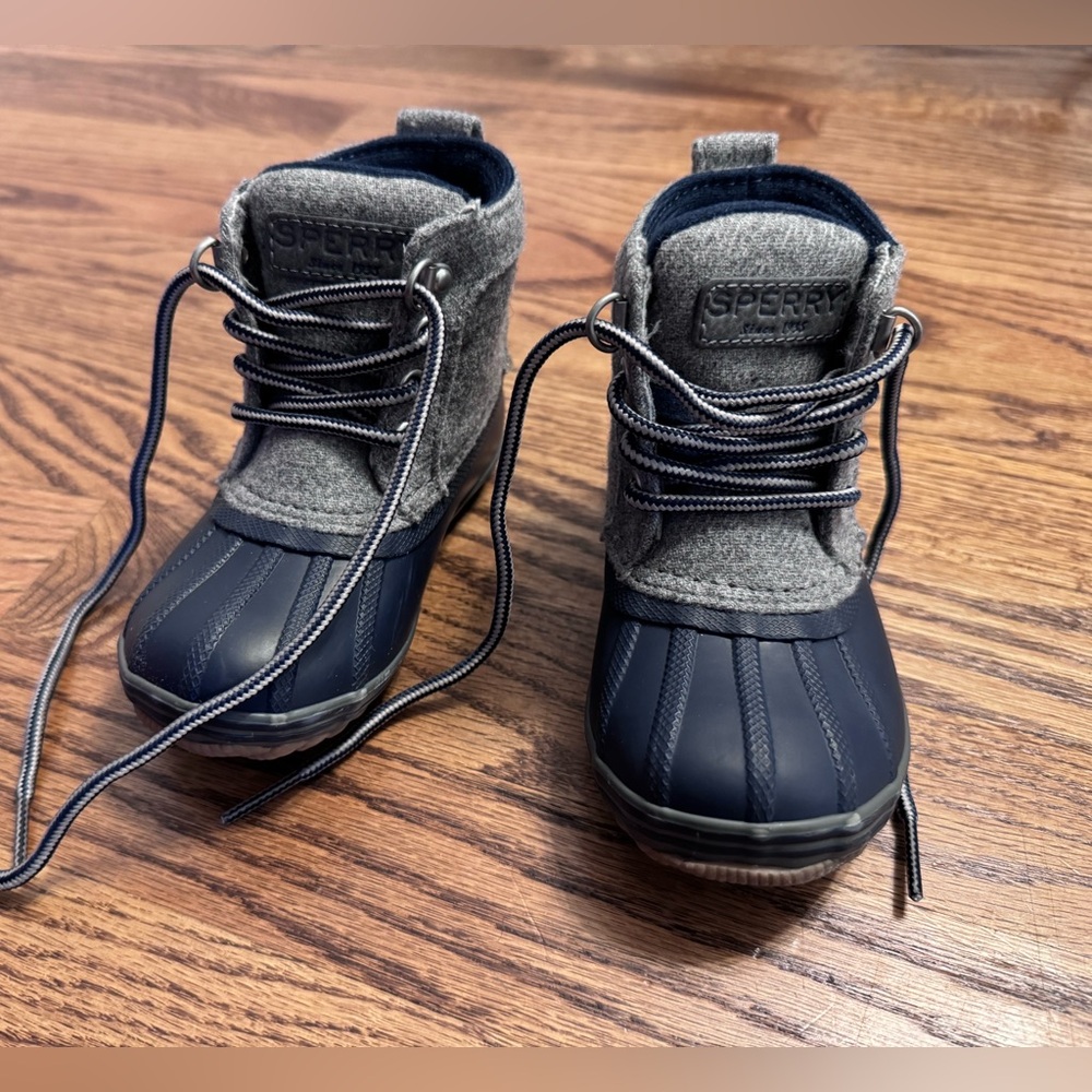 Sperry Toddler Bowline Boot, US Size 7